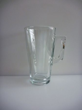 Hrnek sklo Vela 385ml čirý